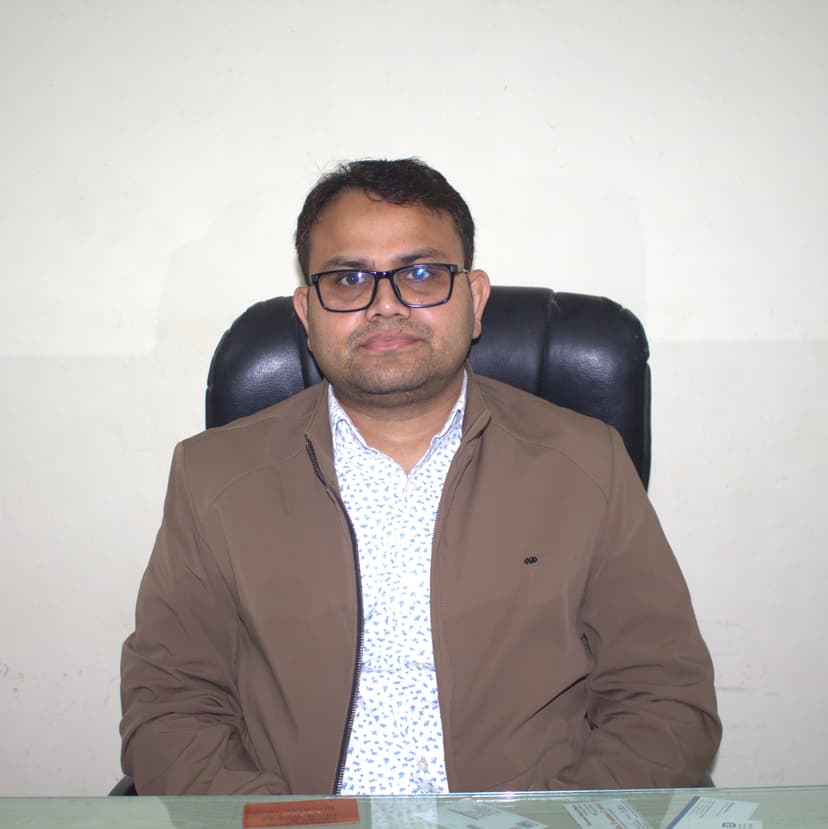 ডাঃ মোঃ ফারুক মিয়া - হাড় জোড়া, বাতরোগ ও মেরুদন্ড বিশেষজ্ঞ, ডক্টরস হাসপাতাল কুমিল্লা